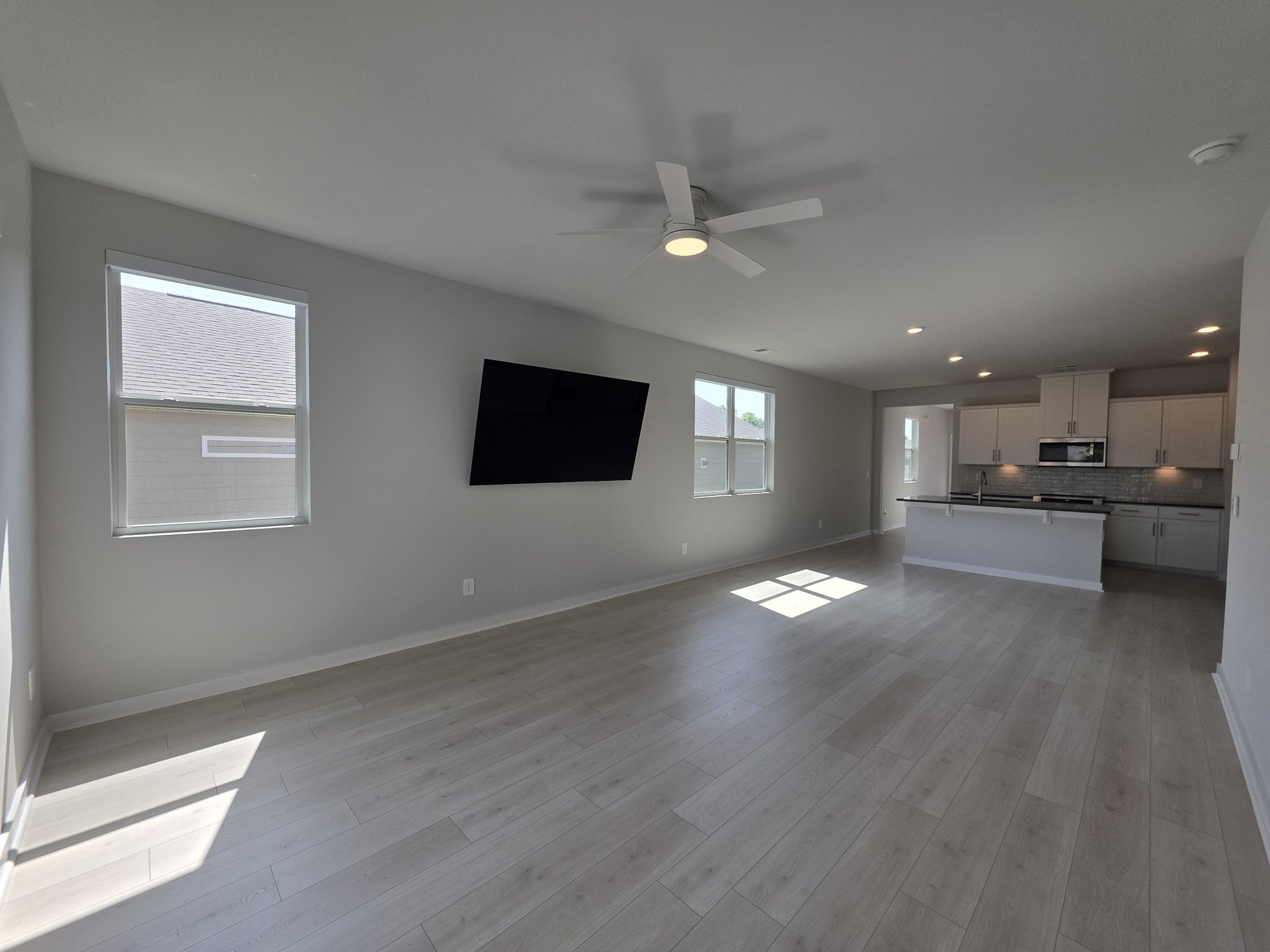 1037 Royal Gorge Pvt Ct