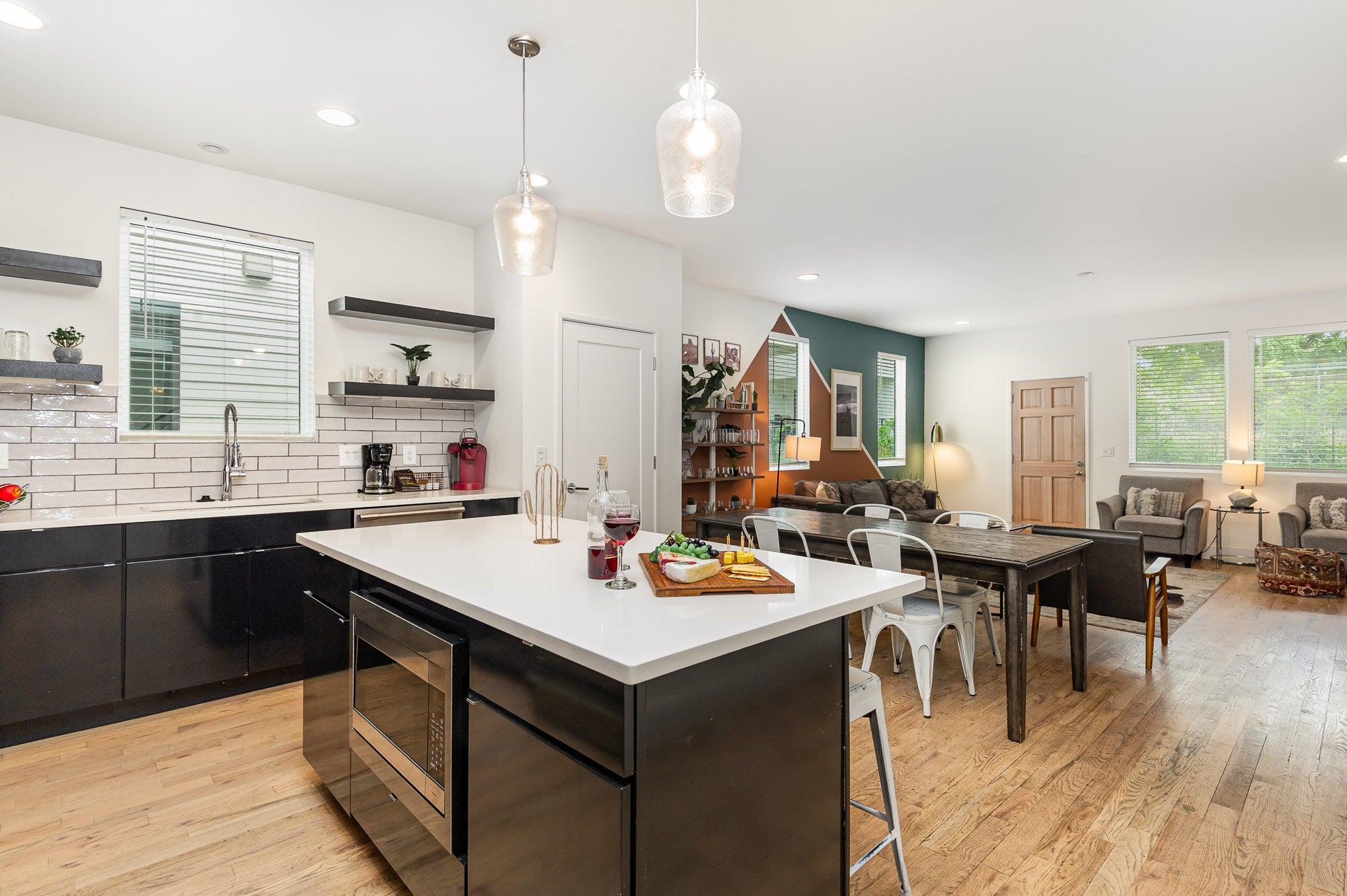 117A Elmhurst Ave