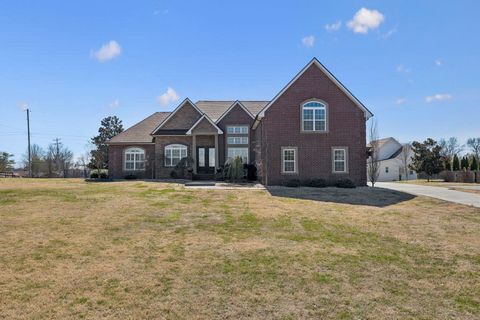 348 W Lee Etta Dr Gallatin TN 37066