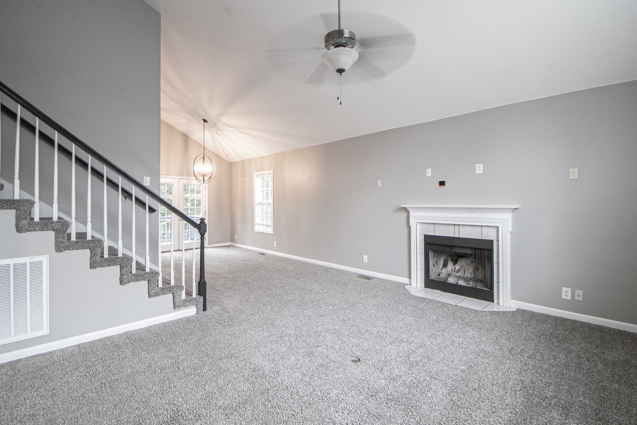 1335 Abigail Ct