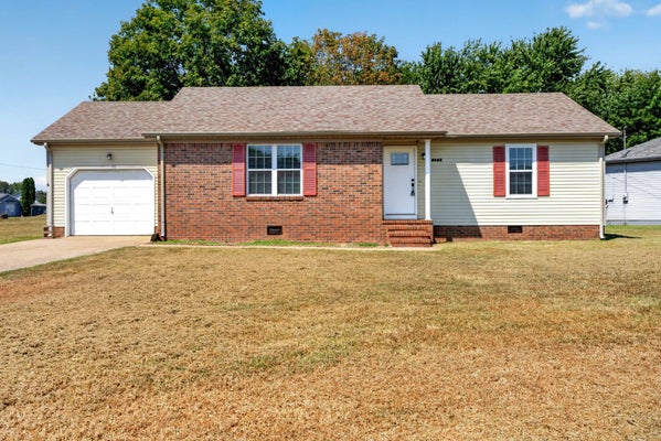 8648 SWALE CT, OAK GROVE, KY 42262 - Image 863bdbfc0fb3d3e7adc158a7fdc2df50/155652003