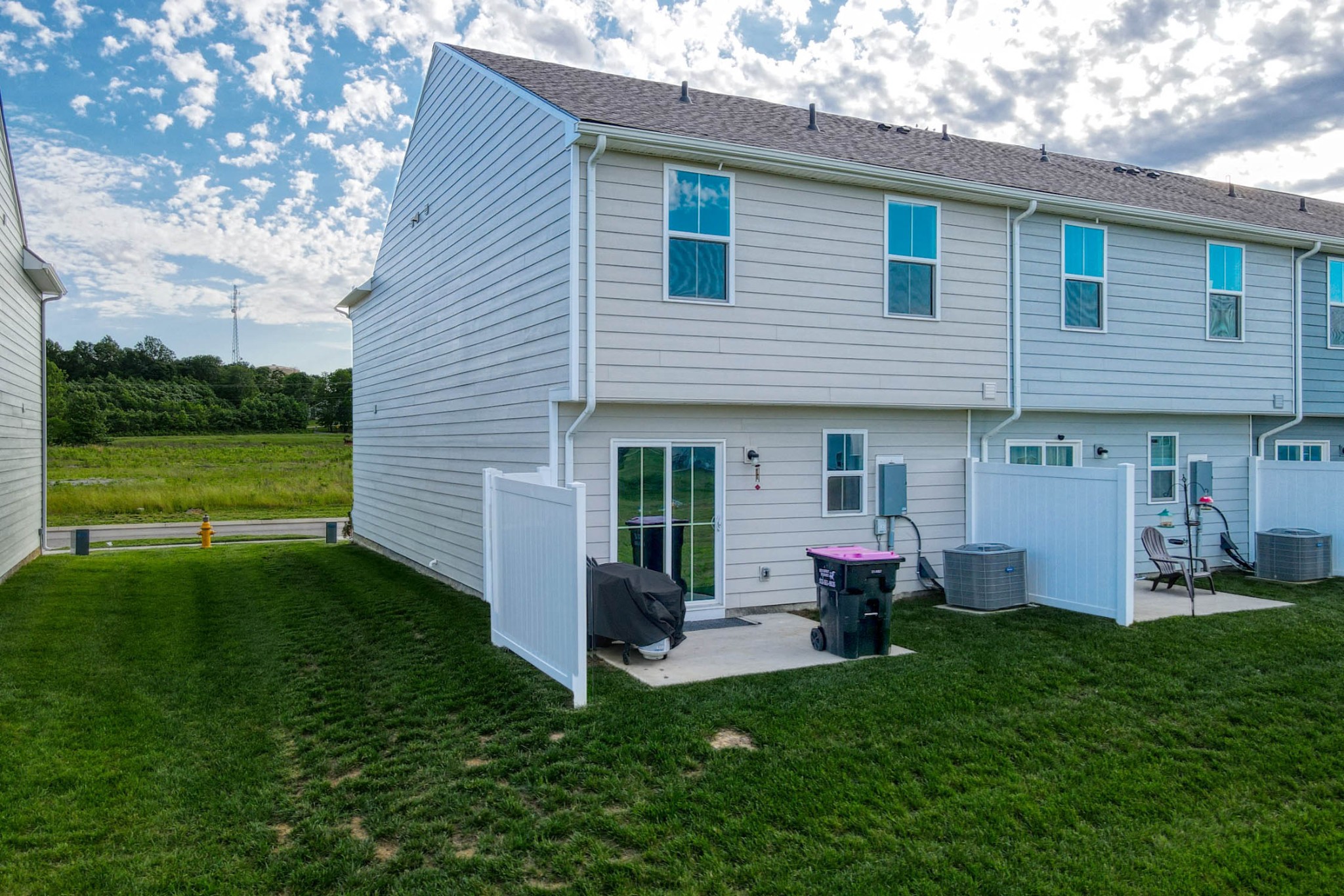 2046 Floating Leaf Ln