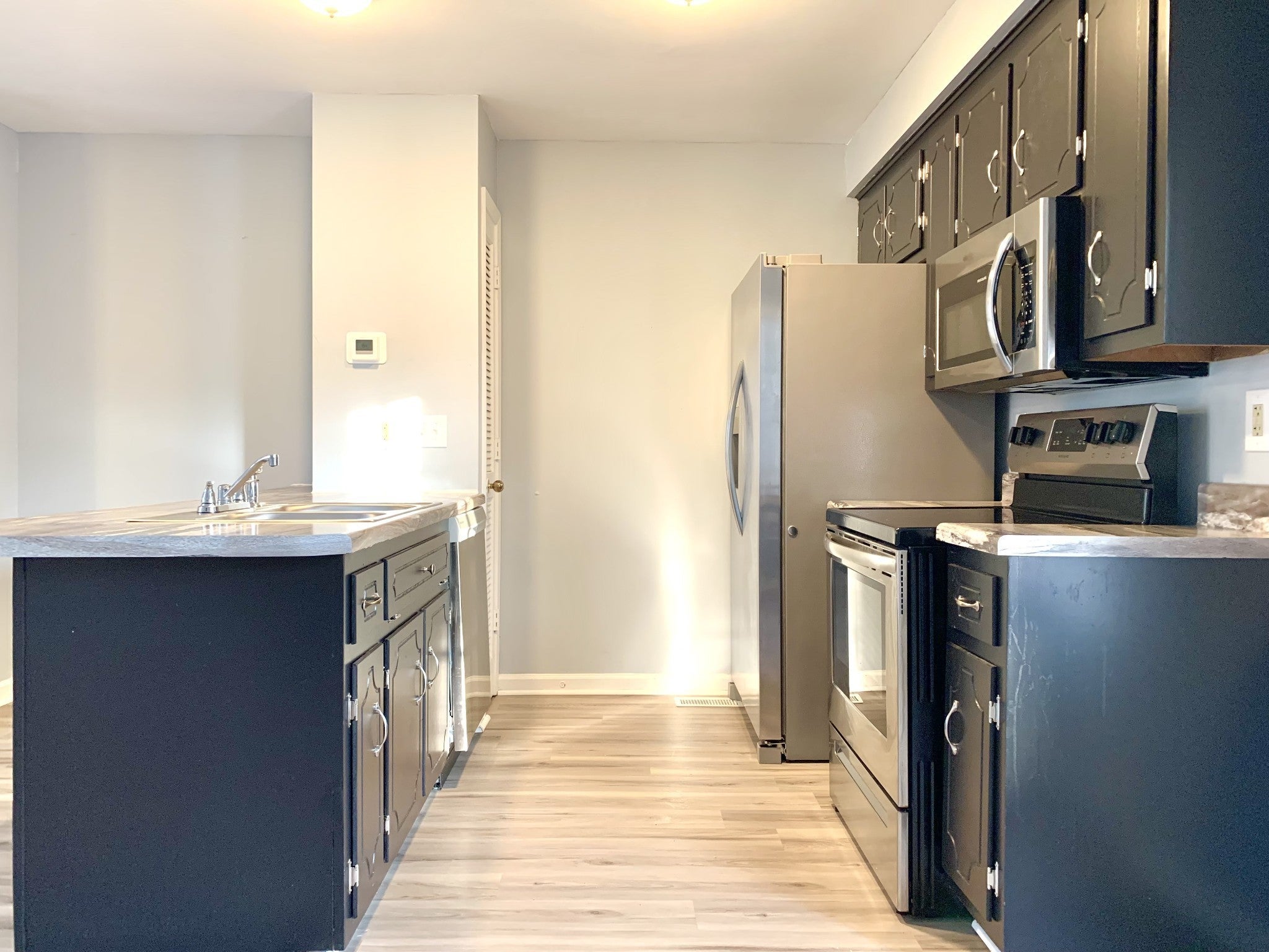 211 Lexington Dr