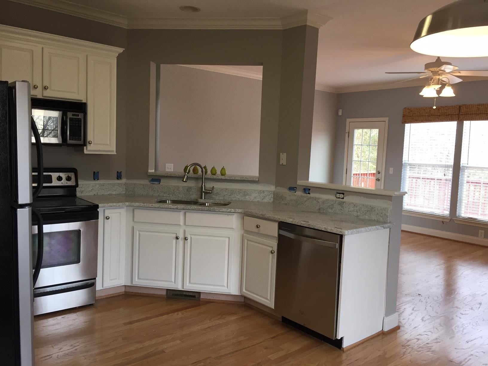 1465 Red Oak Dr