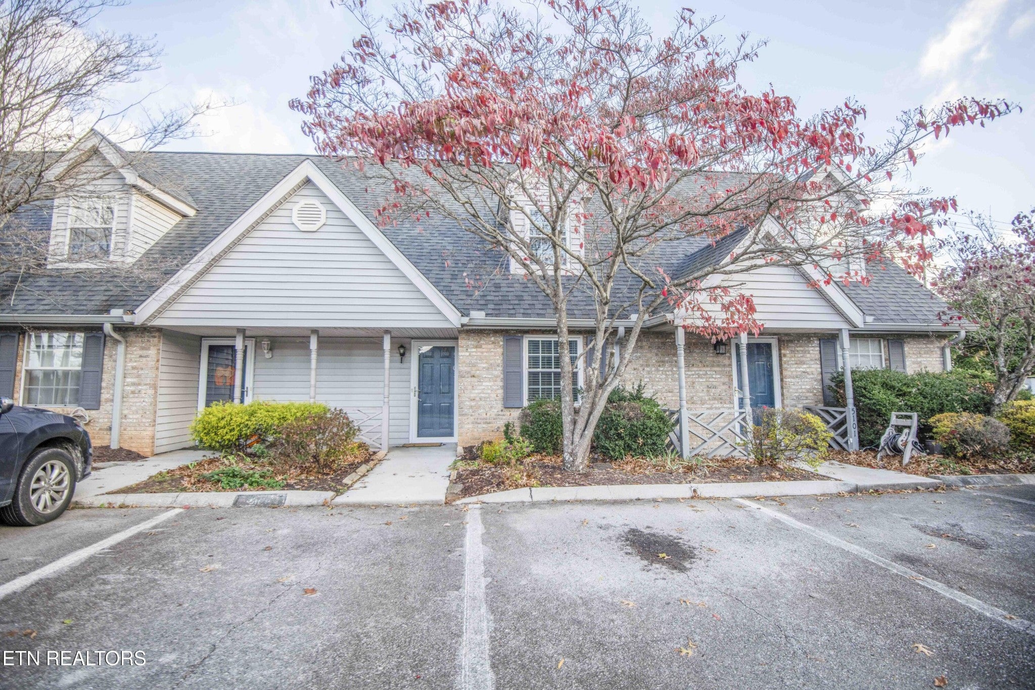 5103 Trace Manor Lane