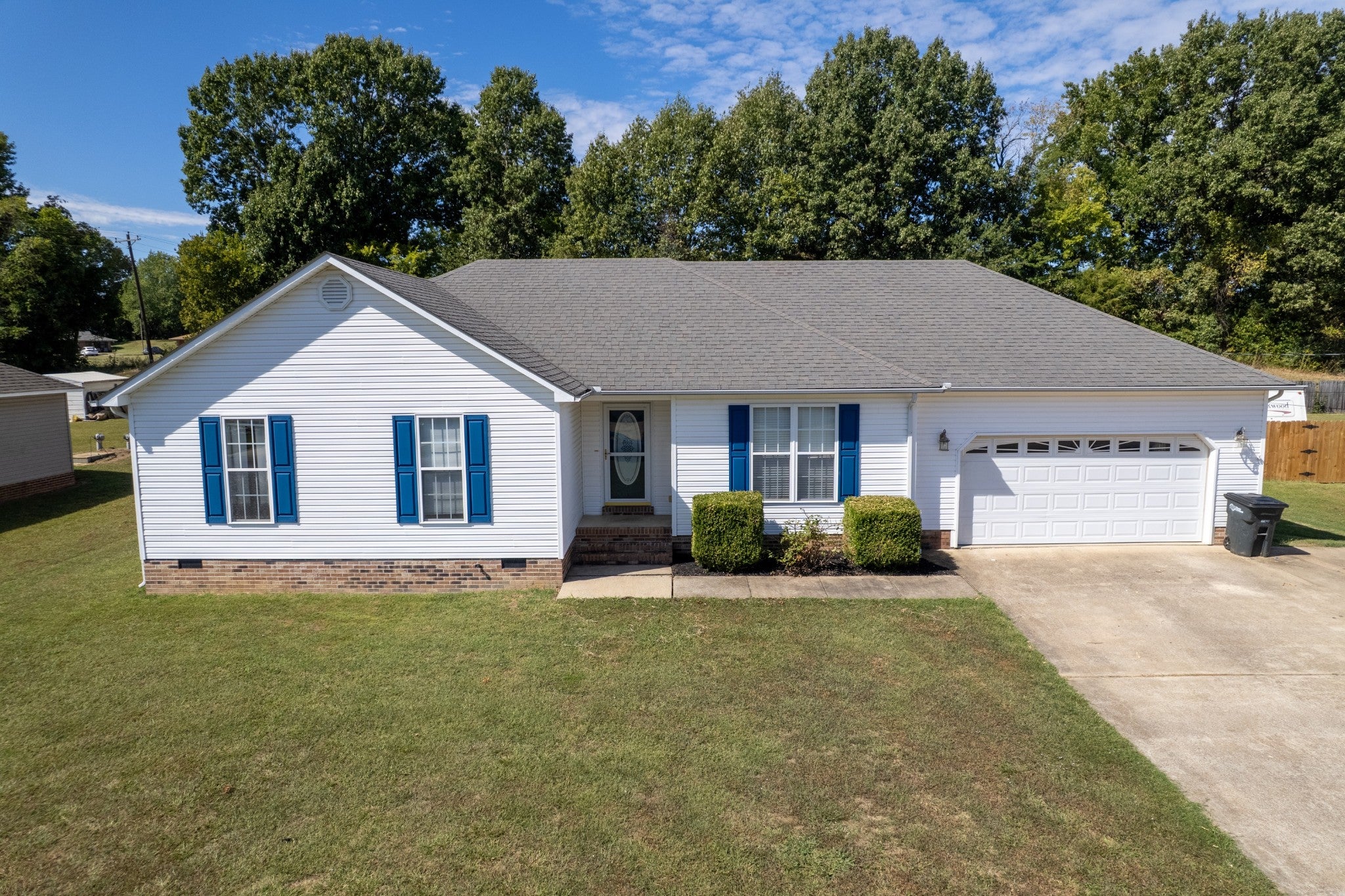 803 Granite Dr