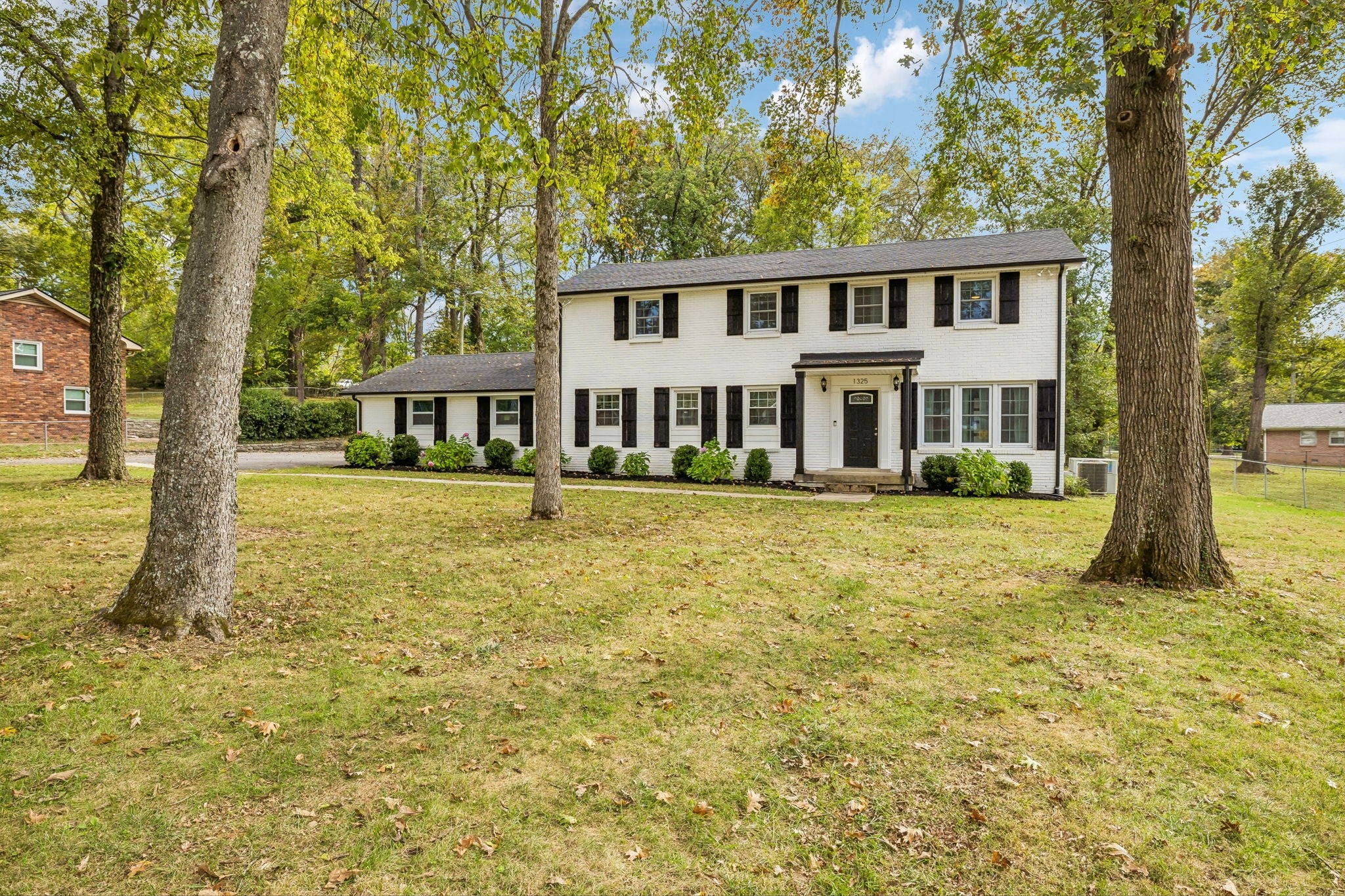 1325 Dalemere Dr