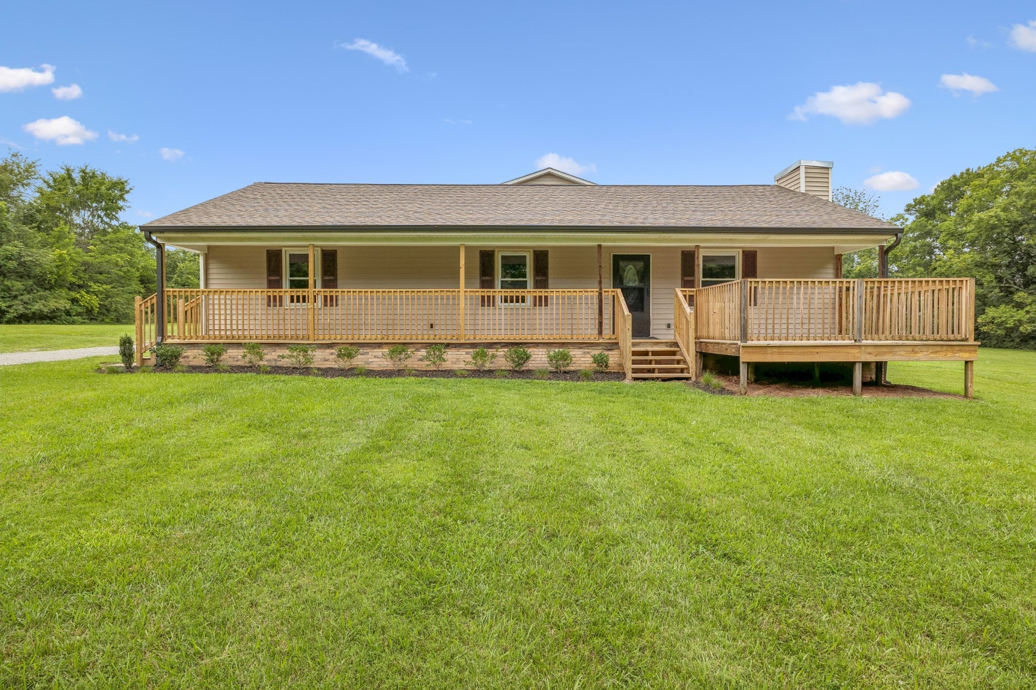 1944 Cainsville Rd