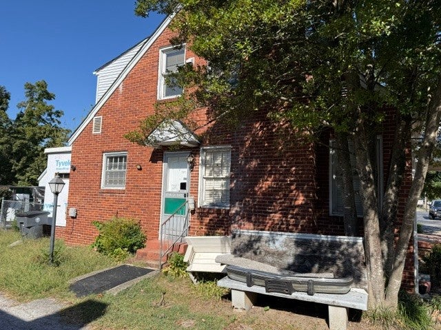 407 N Chancery St