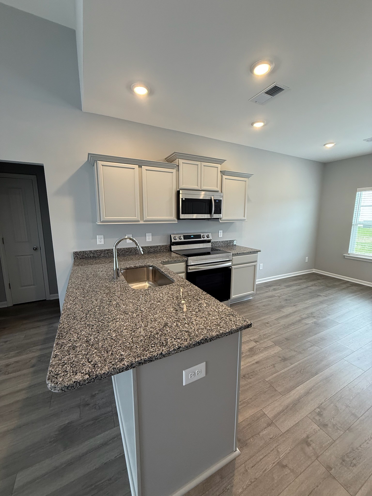 163 Stonehenge Lane