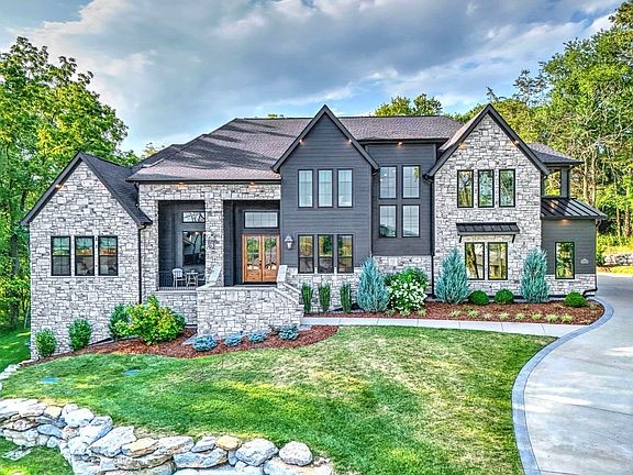 6128 Lookaway Cir