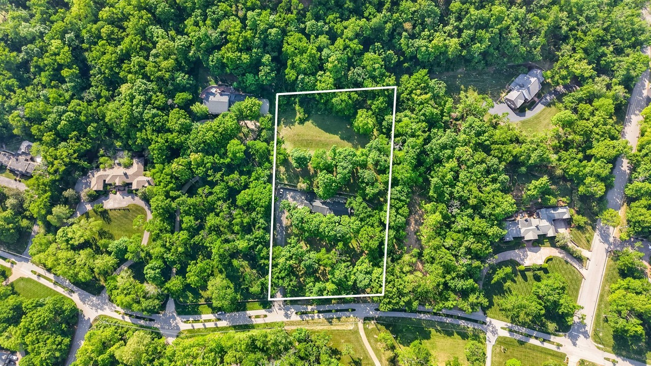 4353 Chickering Ln