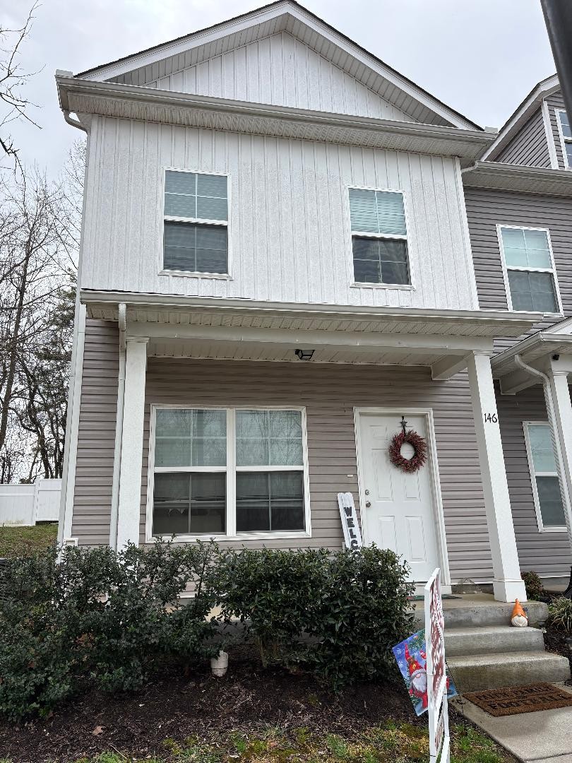 146 Kathryn Ct
