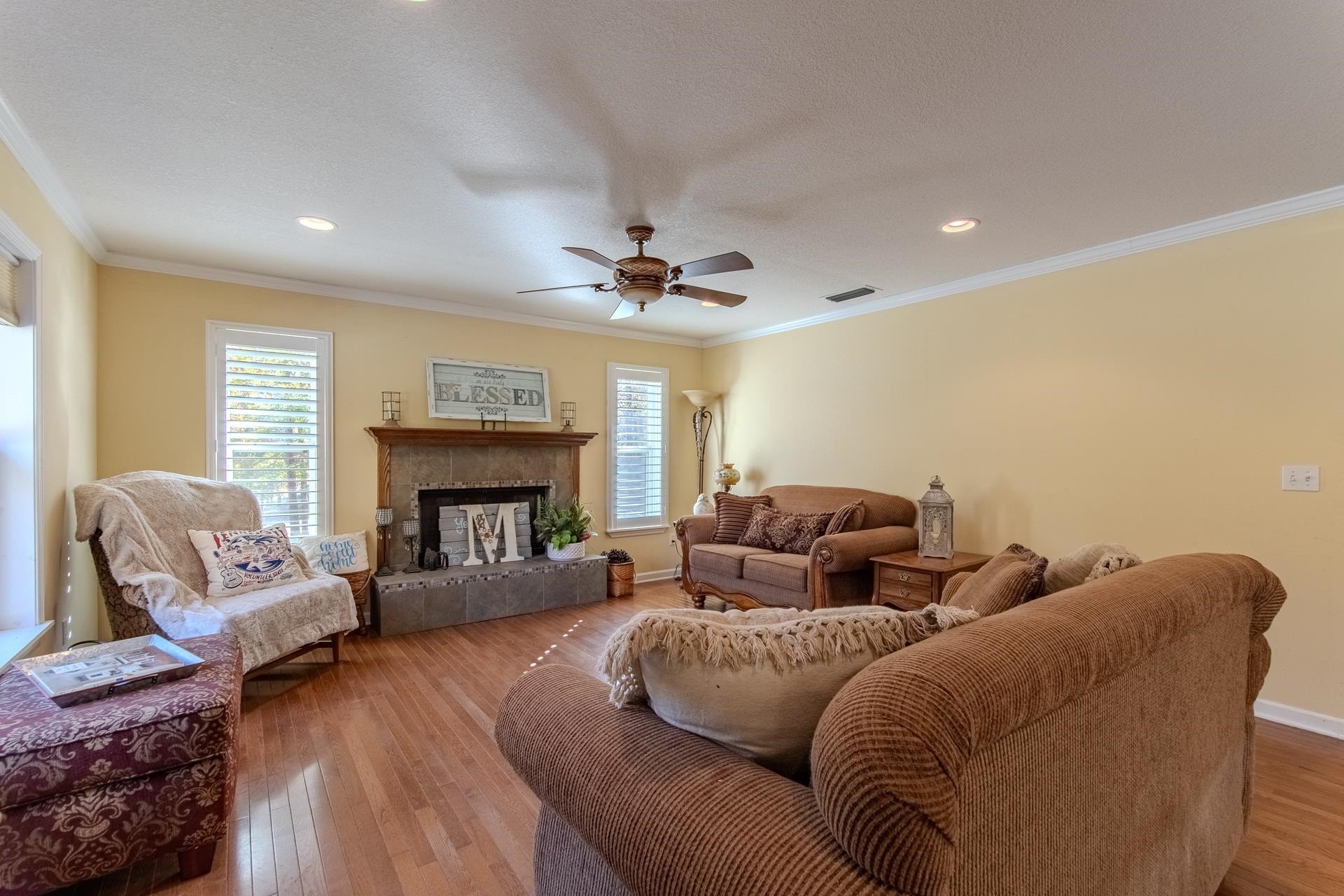 2411 KEAZEY HOLLOW RD