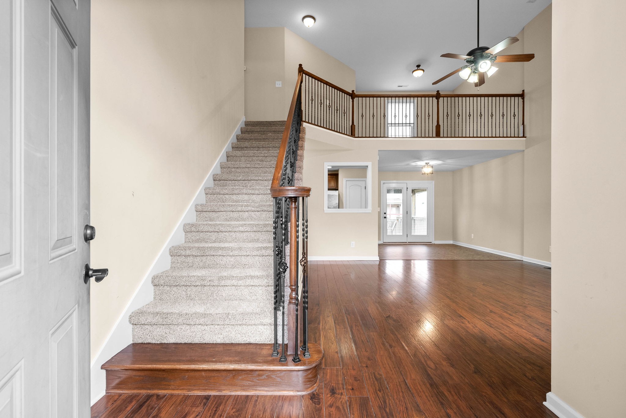 Clarksville, Tennessee 37042, United States, 3 Bedrooms Bedrooms, ,3 BathroomsBathrooms,Residential,Active,5193