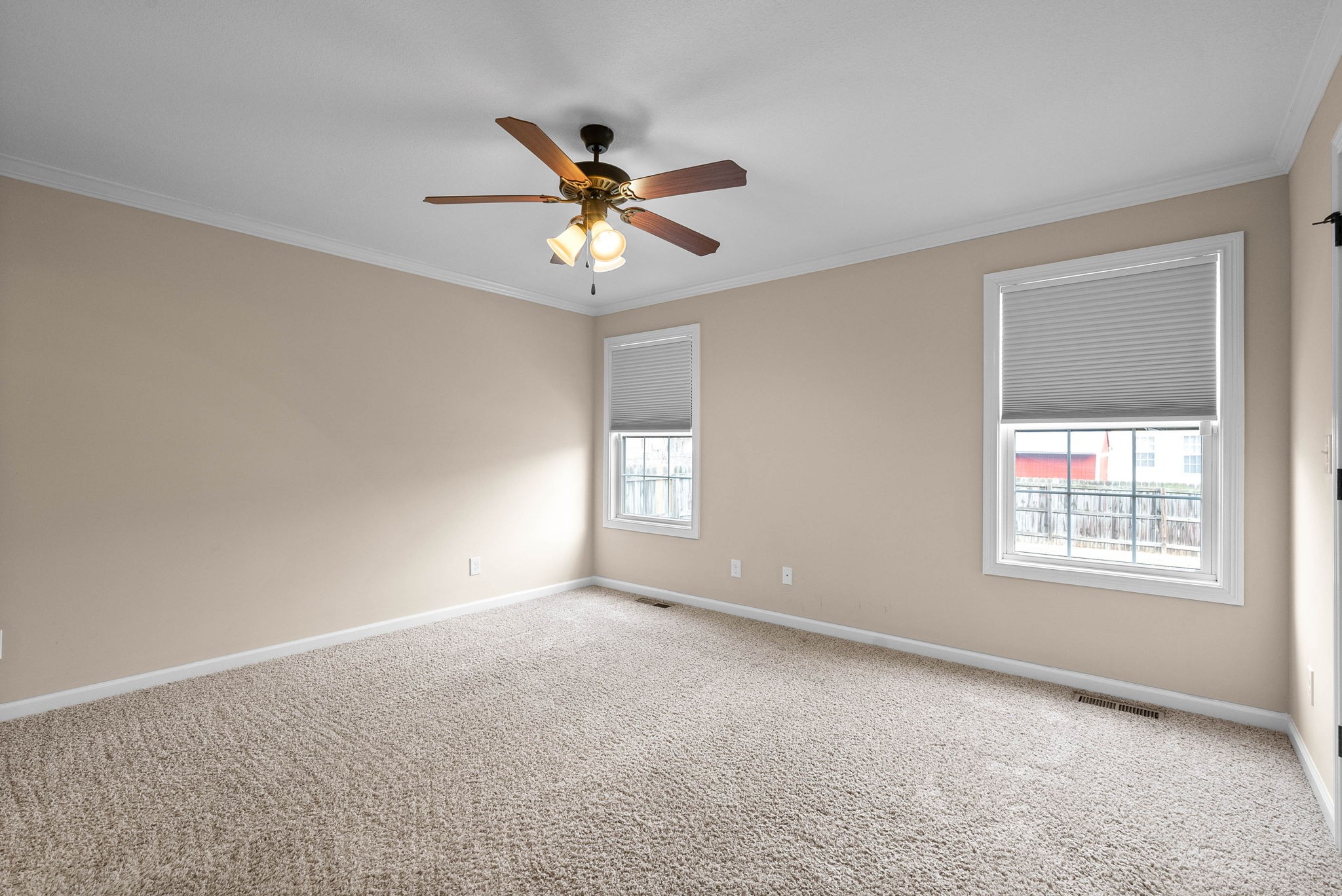 Clarksville, Tennessee 37042, United States, 3 Bedrooms Bedrooms, ,3 BathroomsBathrooms,Residential,Active,5193