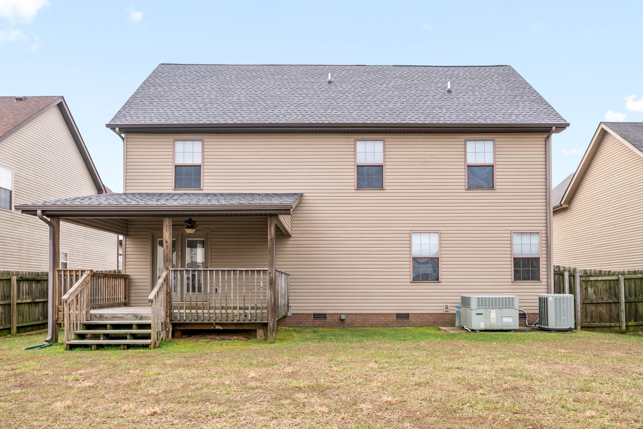Clarksville, Tennessee 37042, United States, 3 Bedrooms Bedrooms, ,3 BathroomsBathrooms,Residential,Active,5193