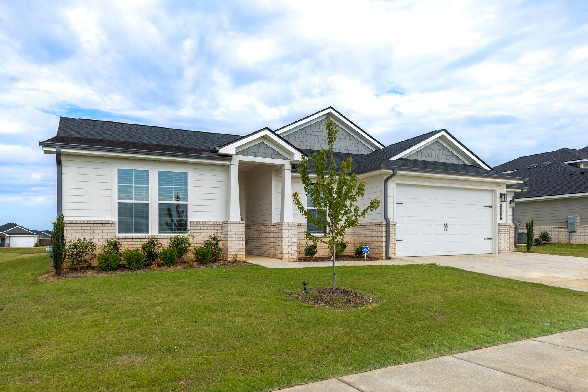 21957 Huntington Pike