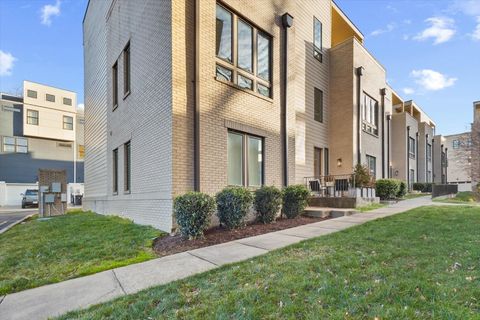 Photo of 719 Douglas Ave #5, Nashville, TN 37207 (MLS # 3130681)