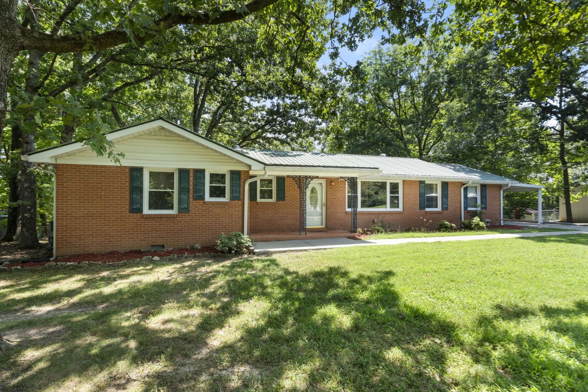 306 Cedarview Dr