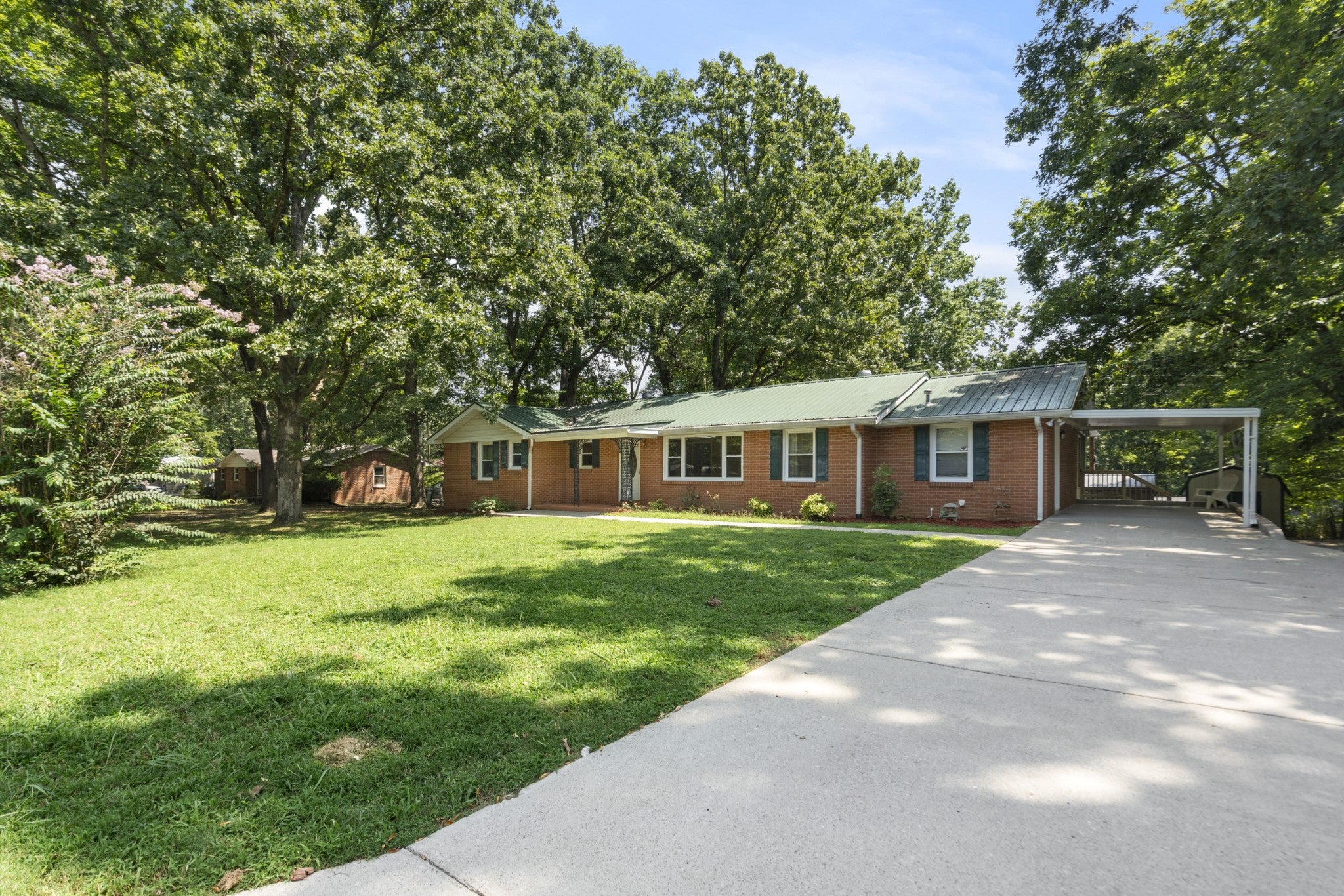 306 Cedarview Dr