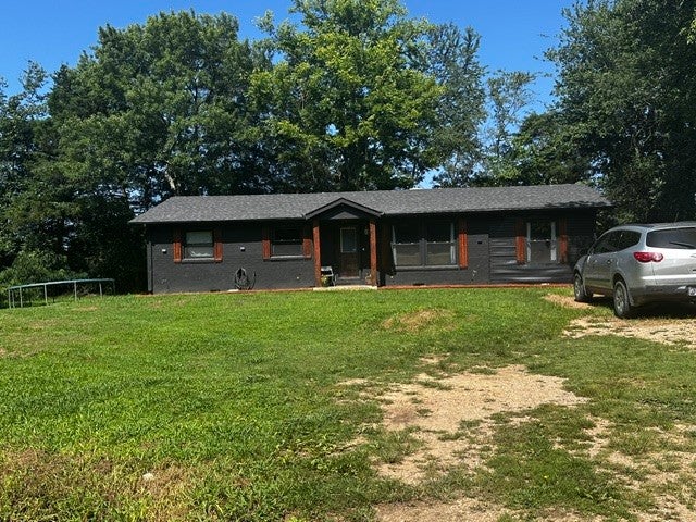205 Locust Dr