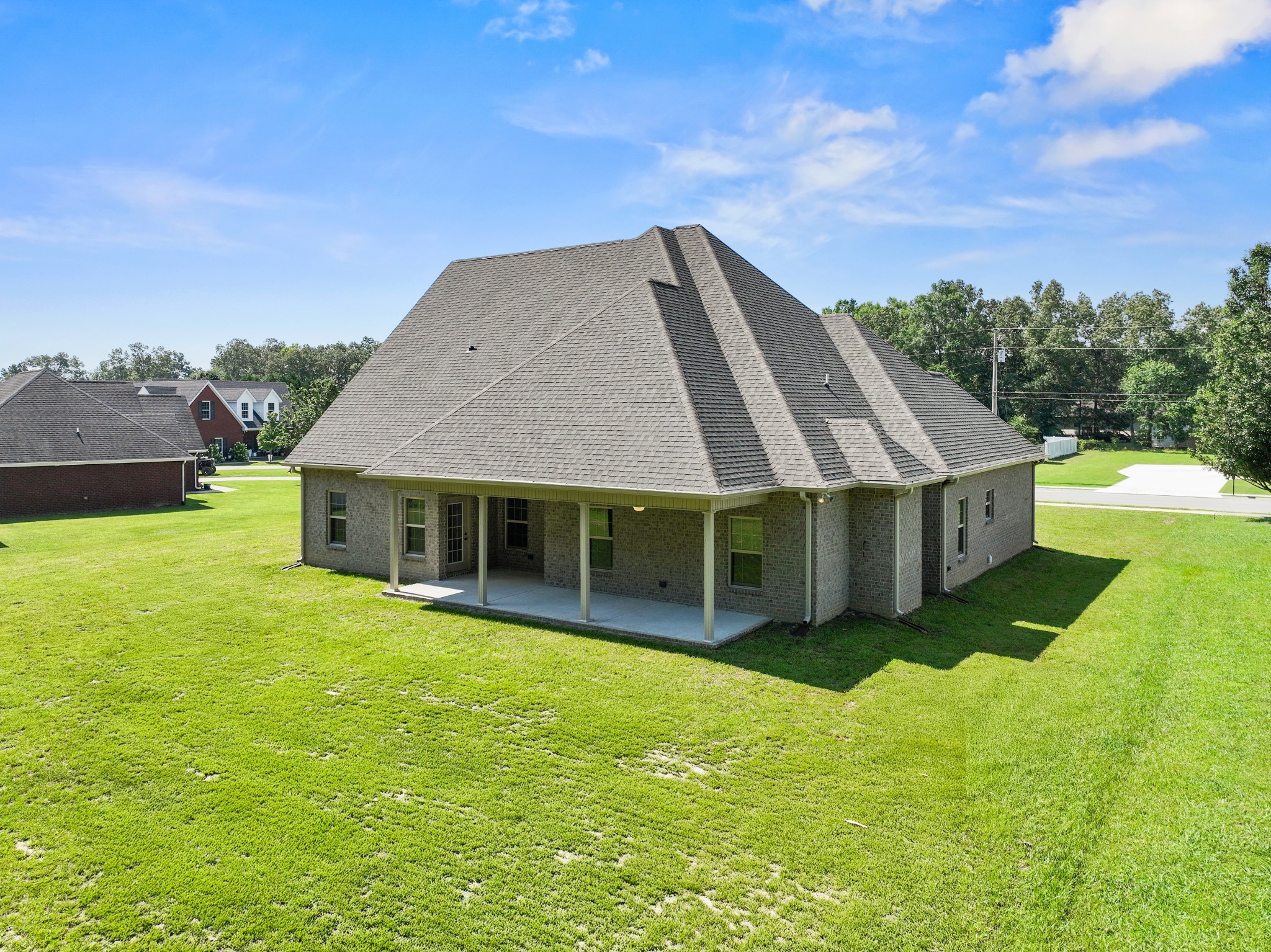 195 Hamilton Ct