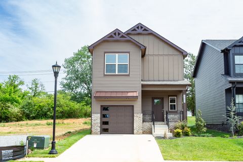 551 Charleston Cove Way Clarksville TN 37043