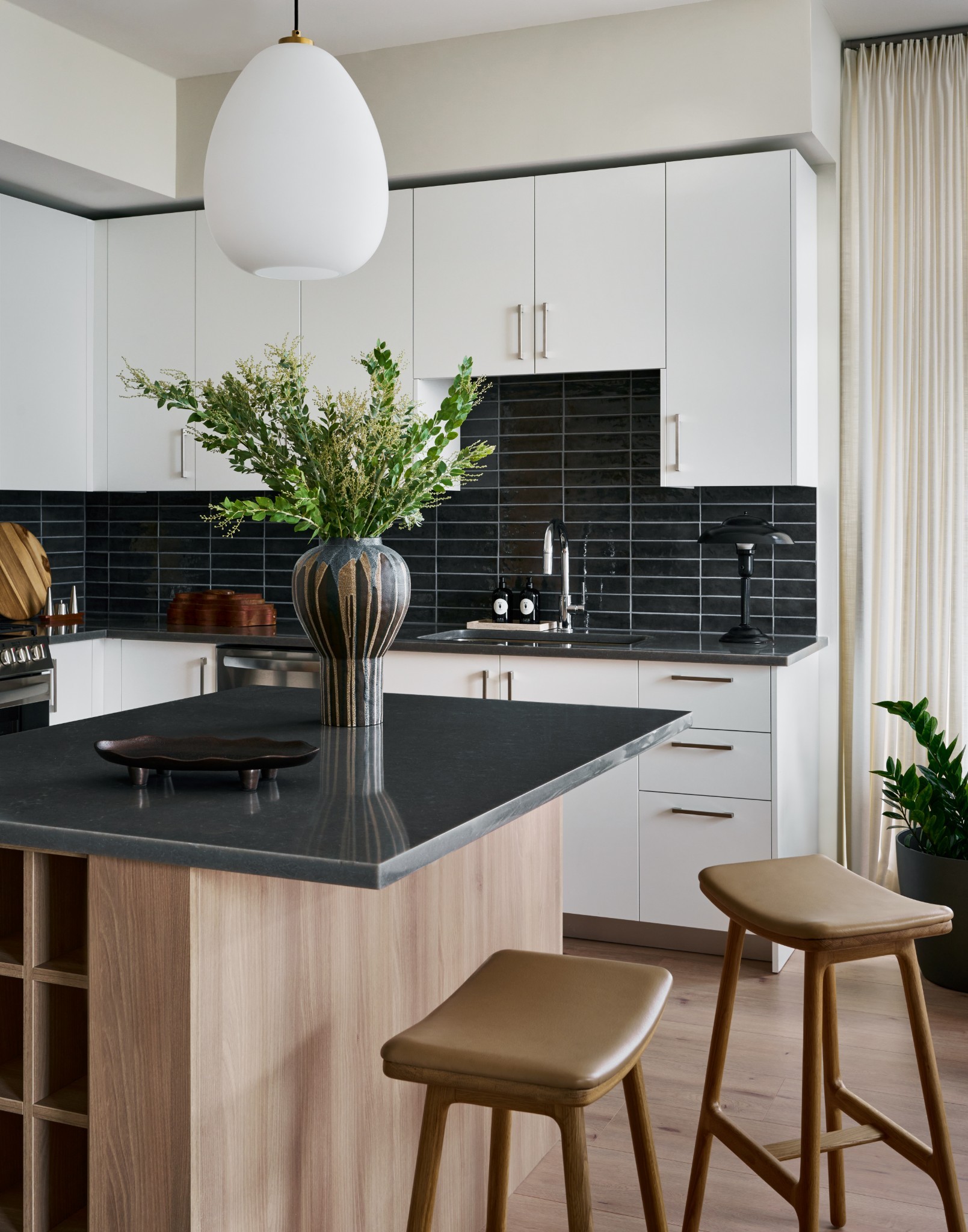 1212 Demonbreun St B1 (C)