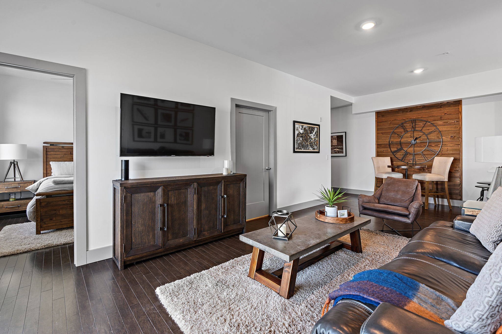 2407 8th Ave S 402