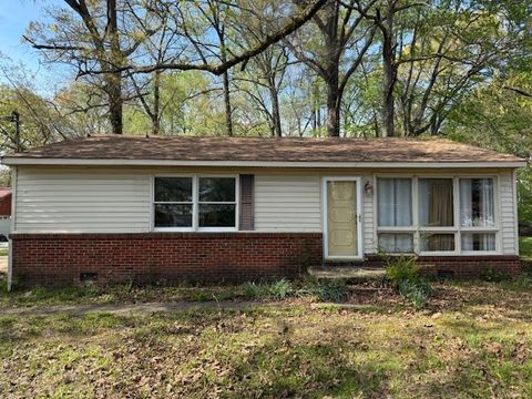 205 Tulsa Ave Tullahoma TN 37388