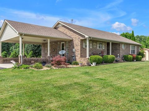 Photo of 7807 McMinnville Hwy, Morrison, TN 37357 (MLS # 3061395)