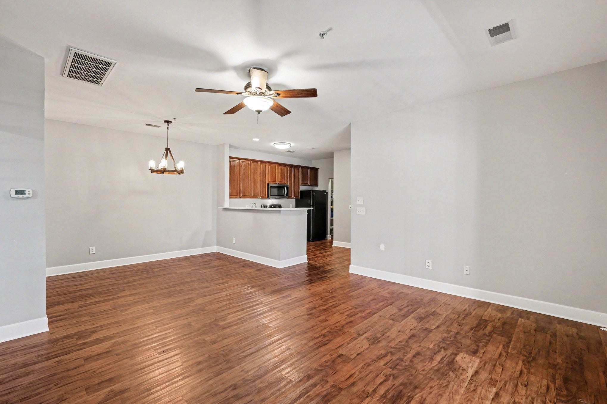 2-bed condo for sale in Nashville, TN 37211, 7233 Althorp Way S1 7233 Althorp Way S1, Nashville TN 37211 2-bed condo, photo 5 of 31