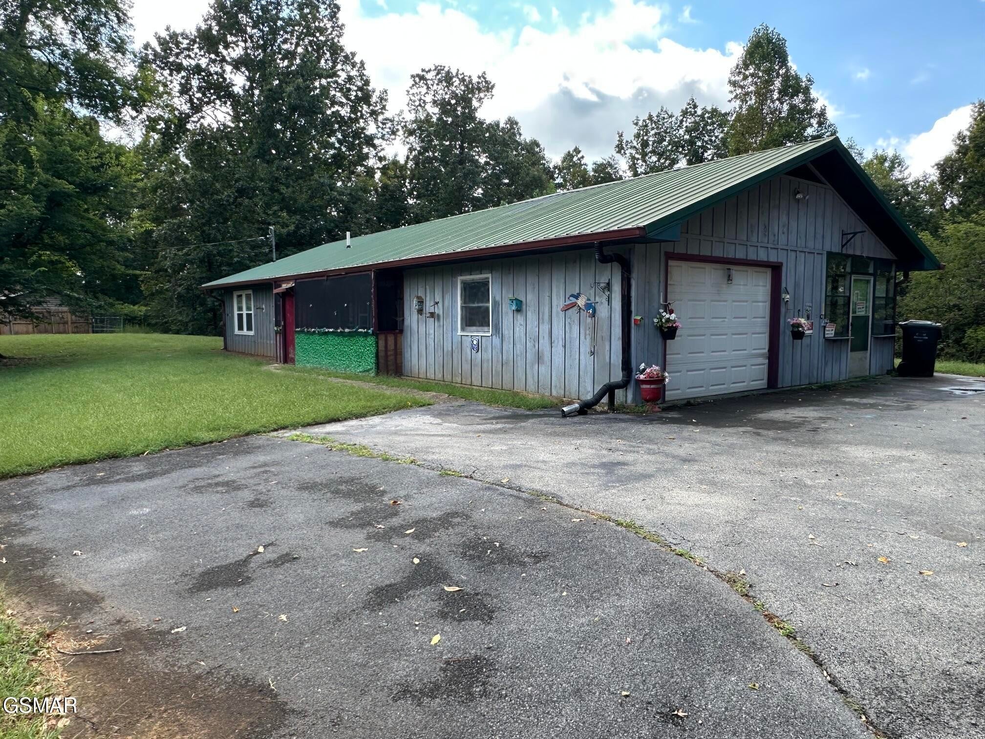1020 Tramel Road