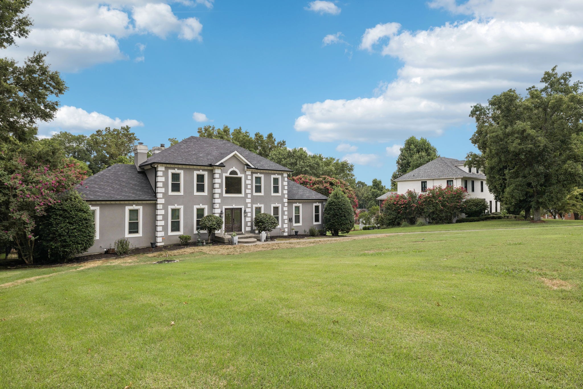 1009 Mystic Streams Dr