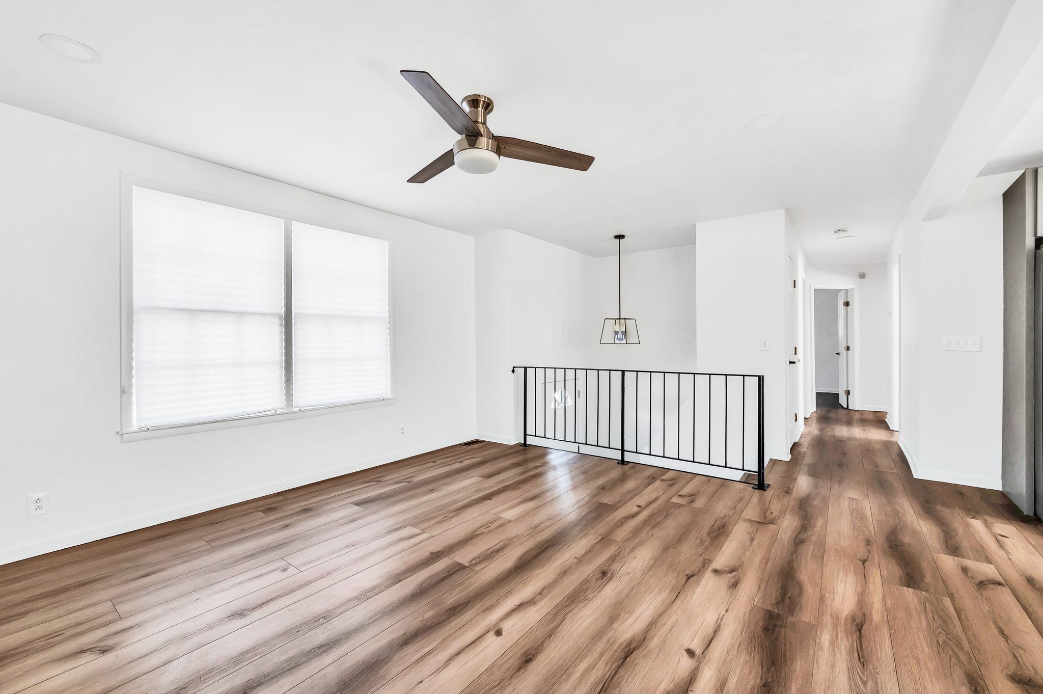 Nashville, Tennessee 37218, United States, 5 Bedrooms Bedrooms, ,2 BathroomsBathrooms,Residential,Active,37747