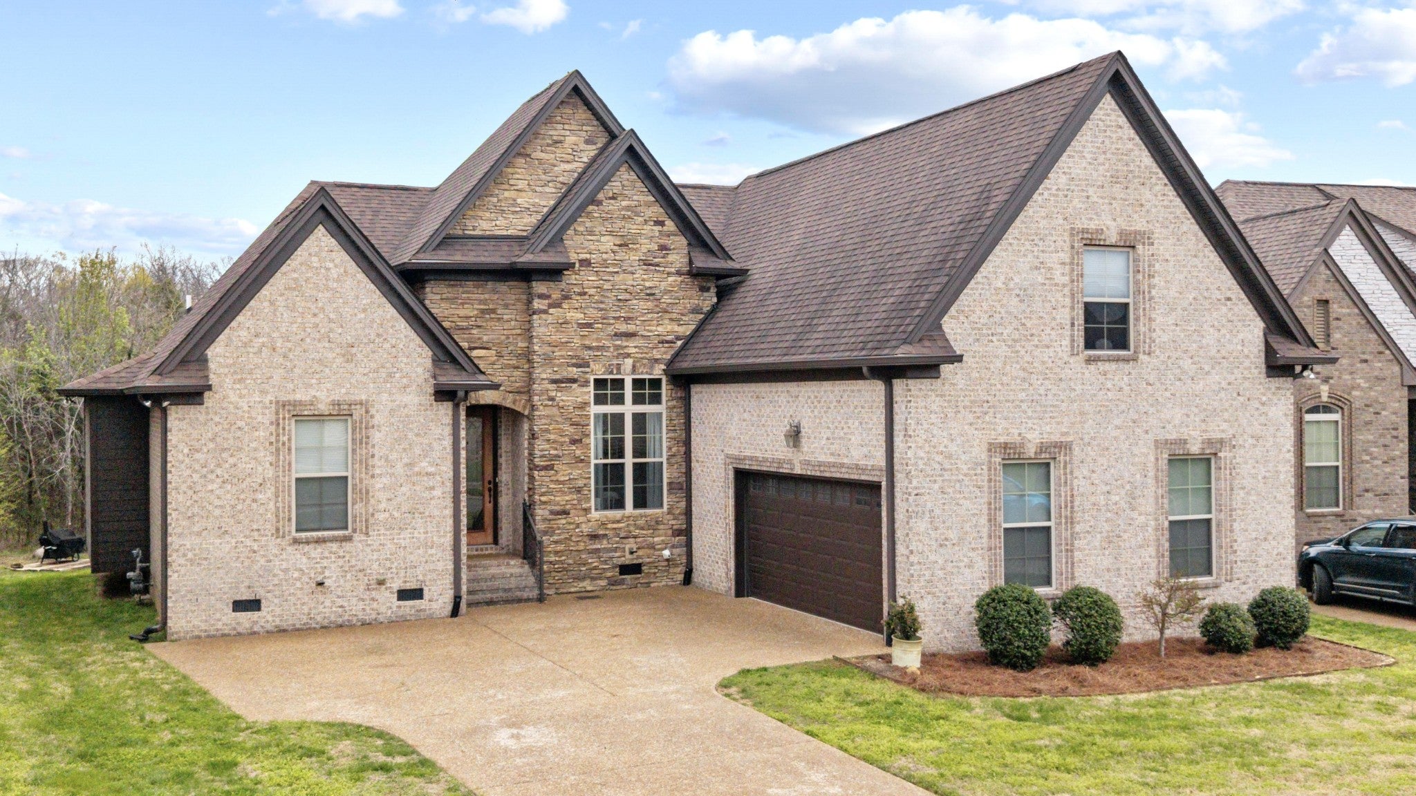 193 Karen Dr