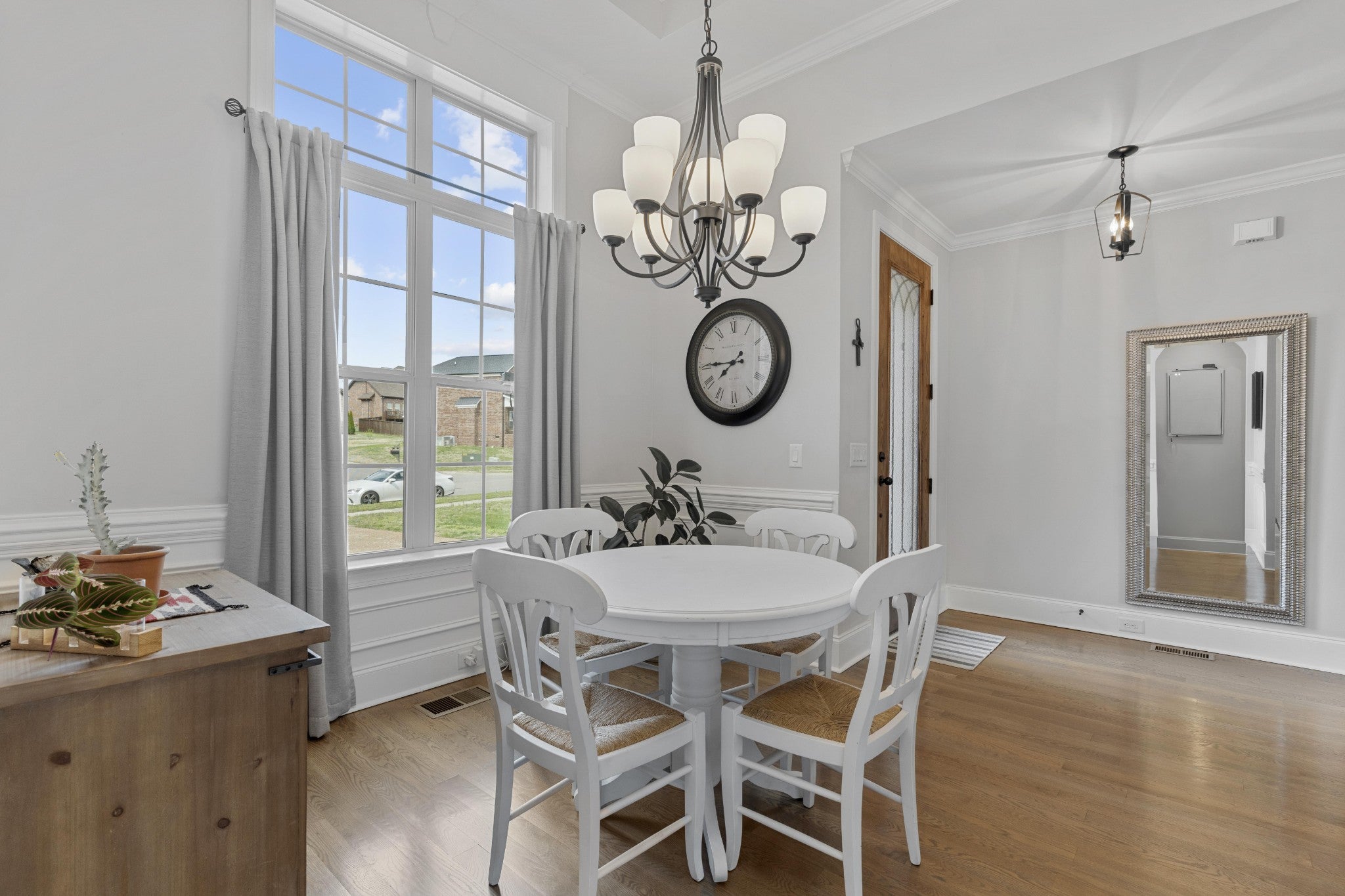 193 Karen Dr