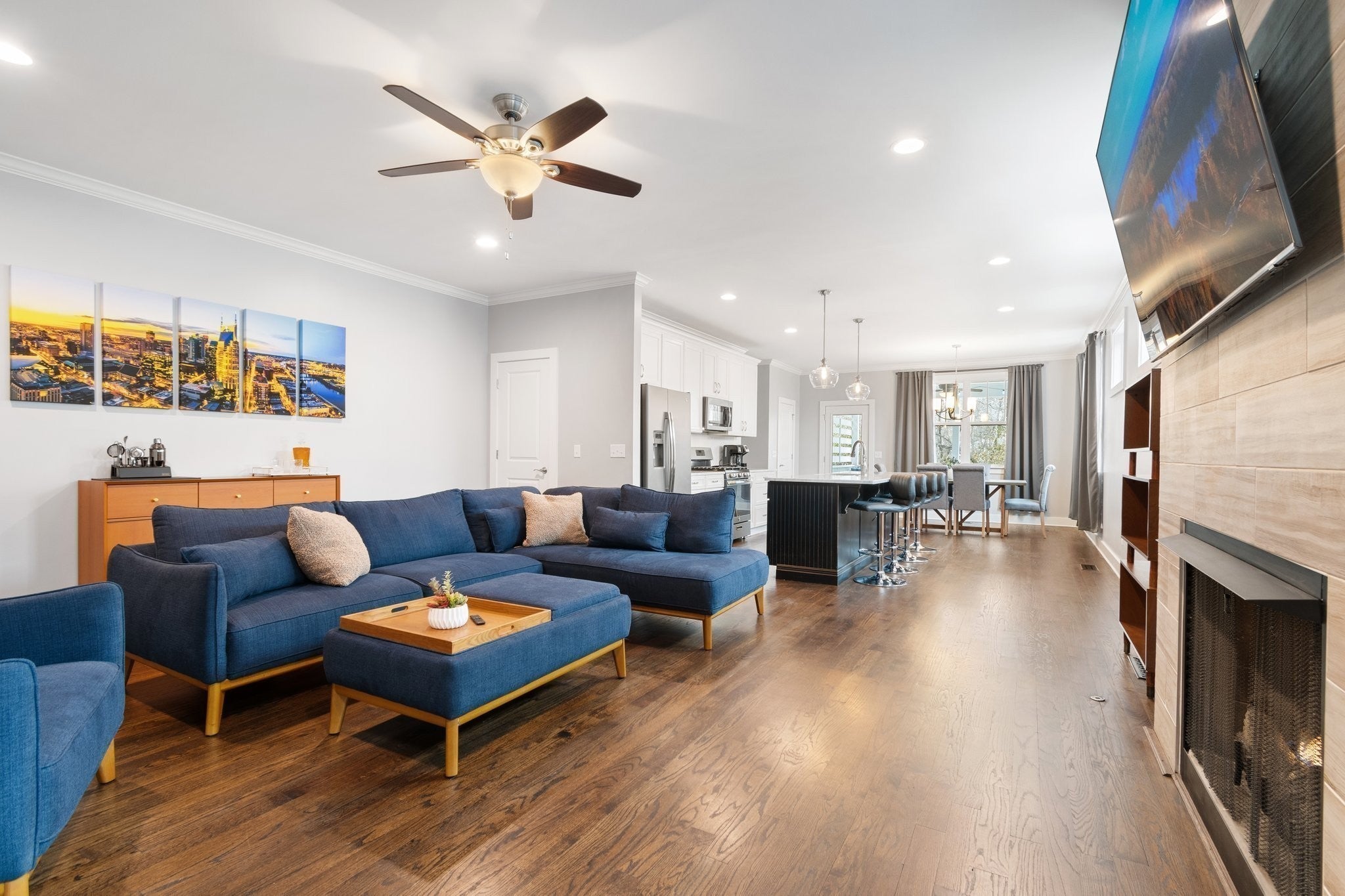 3.0-bed rental at 223b Orlando Ave