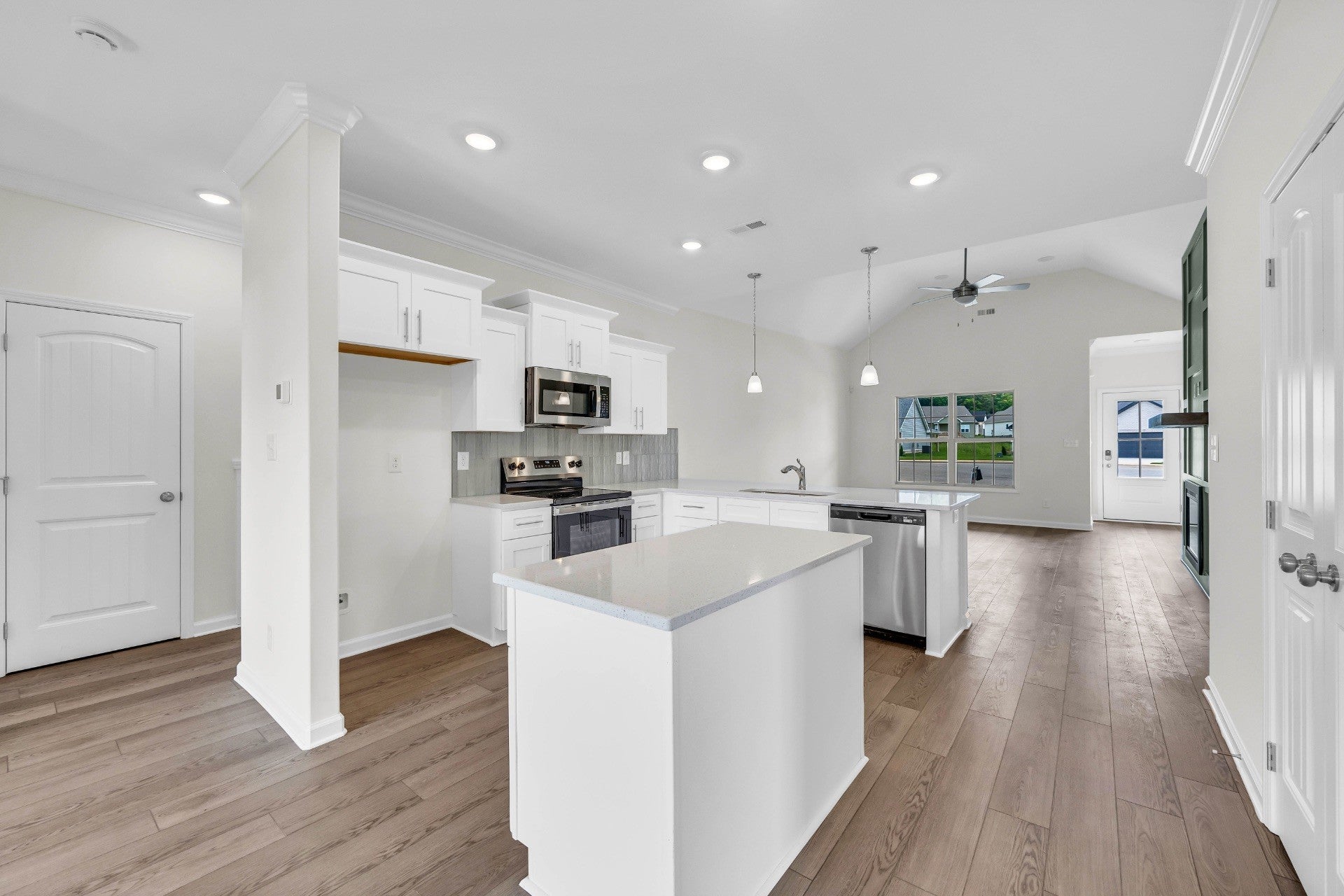 1220 Mourning Cloak Dr