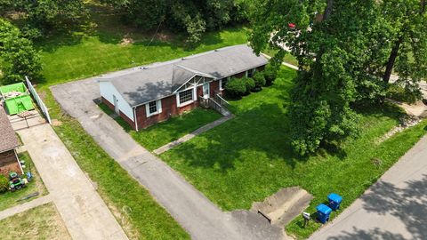 1273 Slayden Cir Clarksville TN 37040