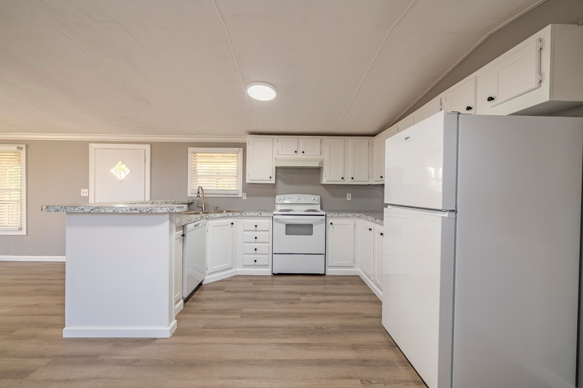 285 BELLIS RD