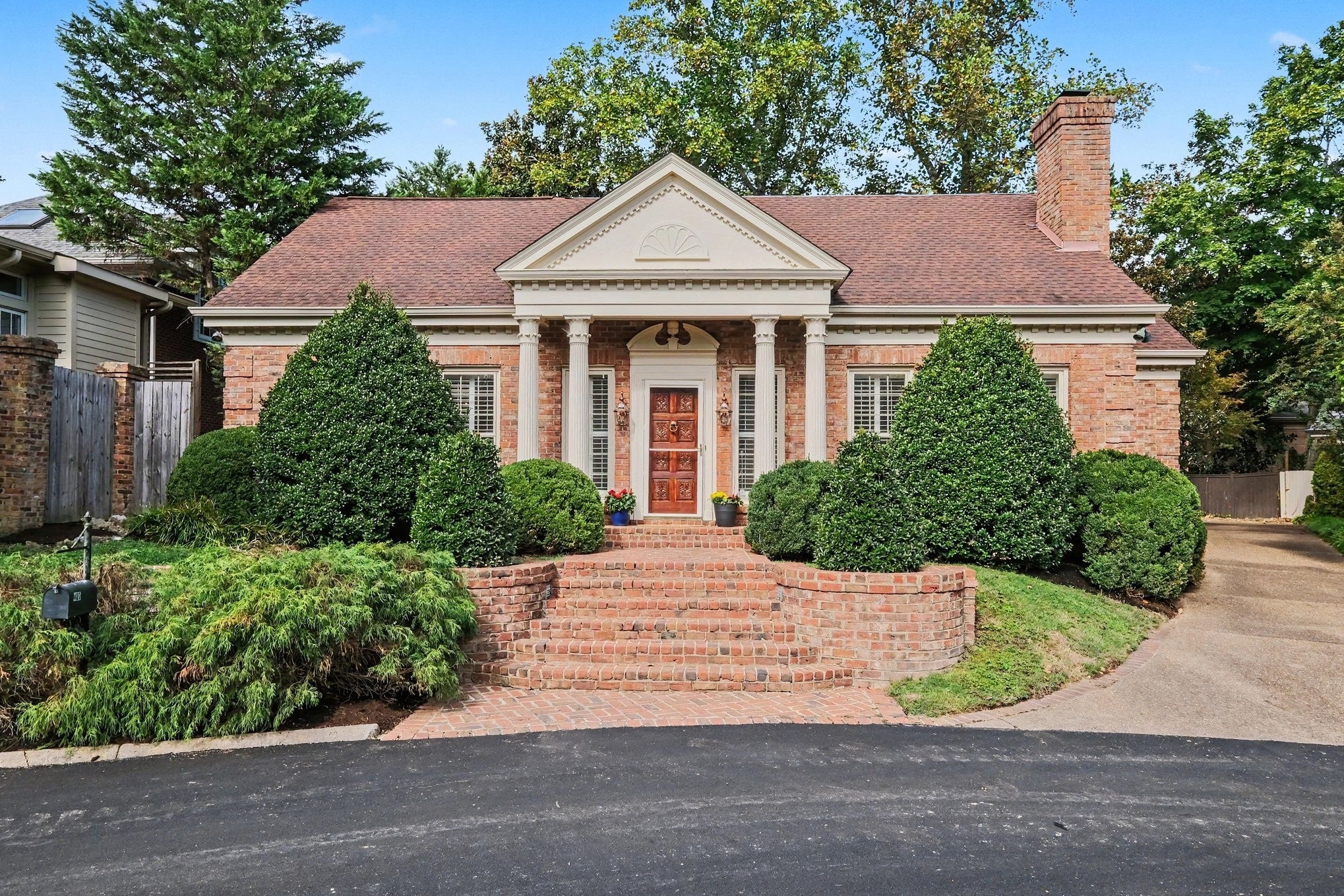 3-bed listing at 403 Charlesgate Ct, Nashville