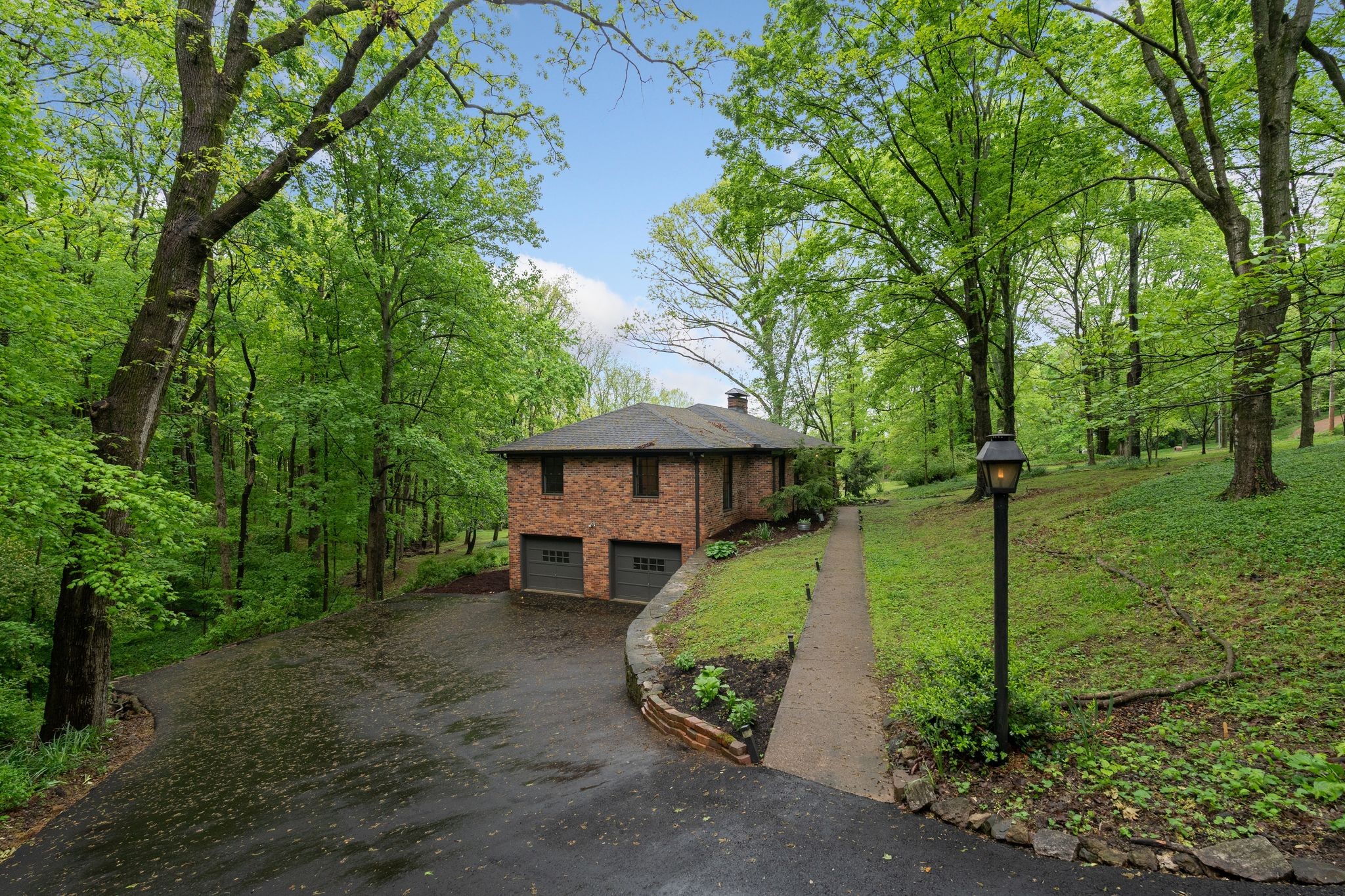 1905 Cromwell Dr