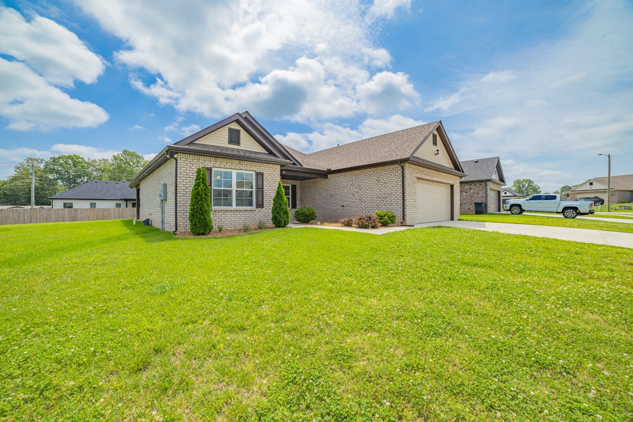 82 Pinnacle Point Ln