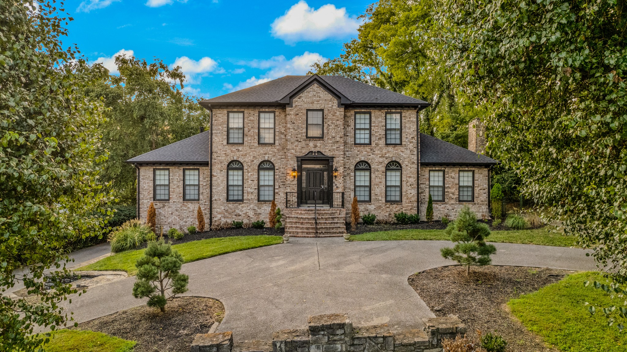 View Hendersonville, TN 37075 house