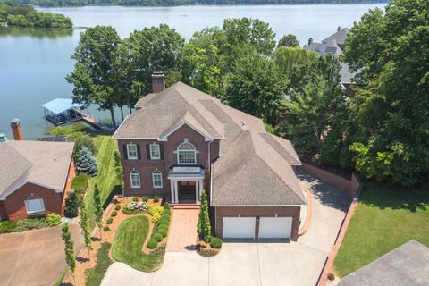 110 N Governors Cv Hendersonville TN 37075