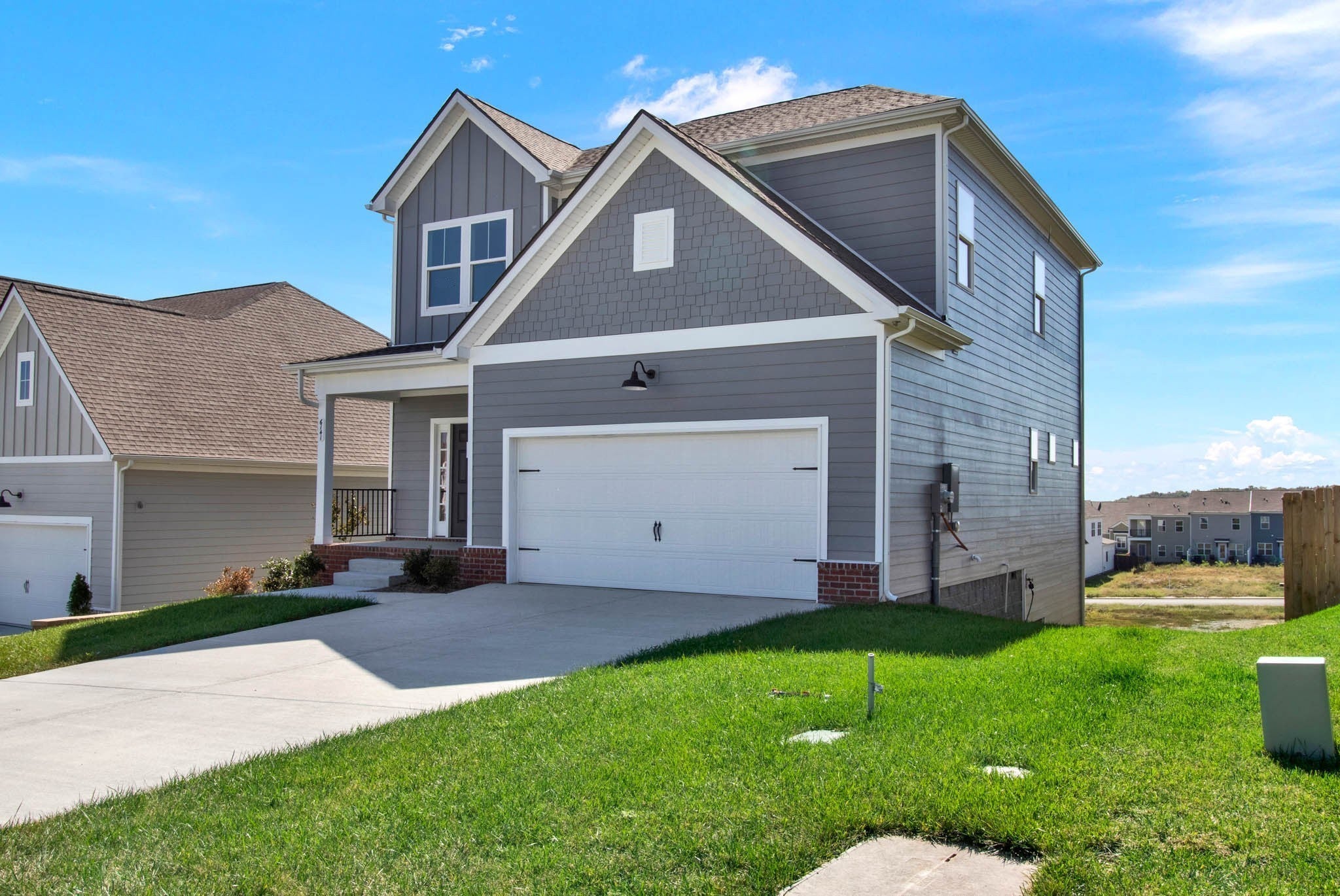 6141 Saxlingham Pl