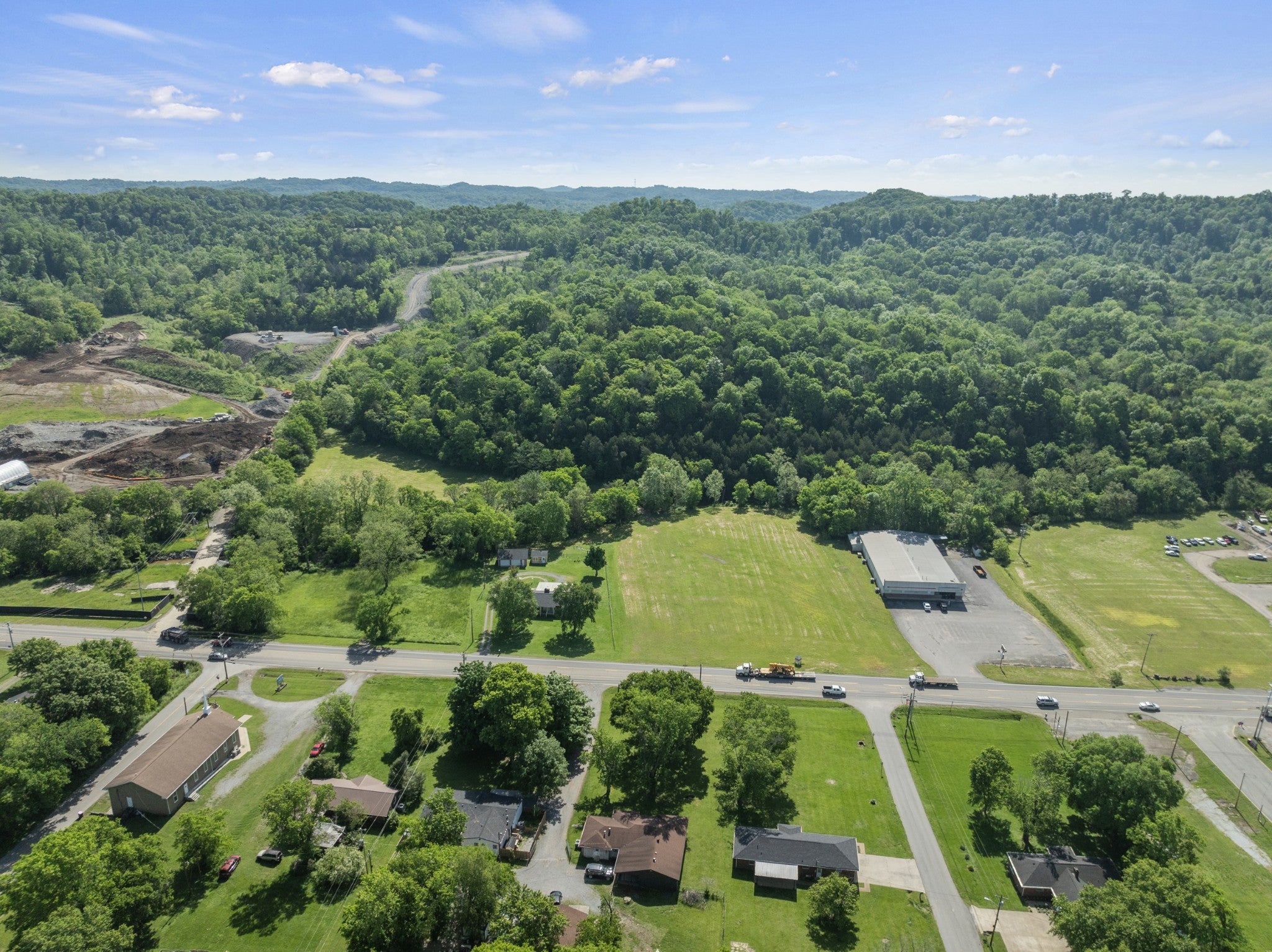 1135 Louisville Hwy