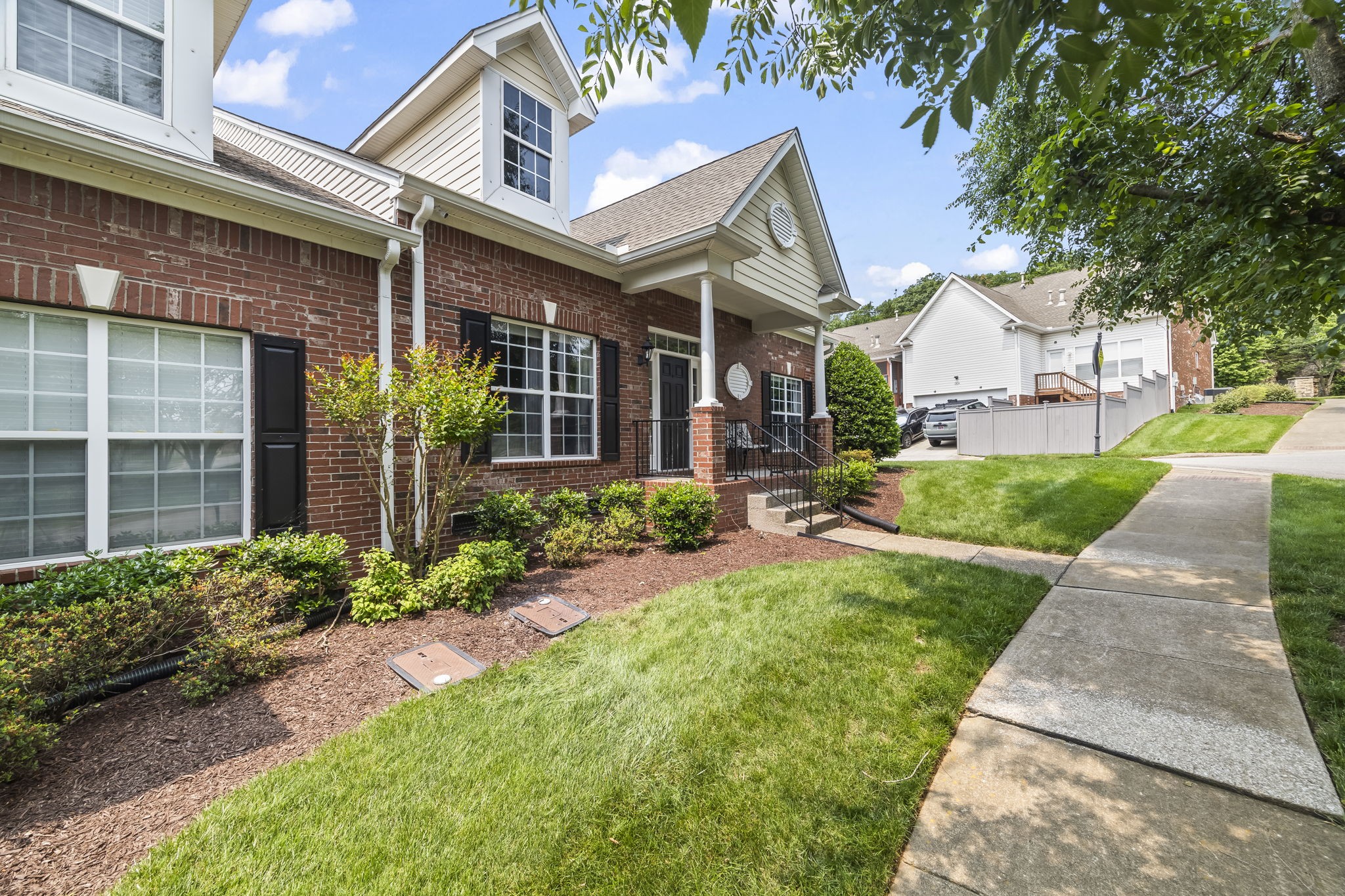 1305 Decatur Cir
